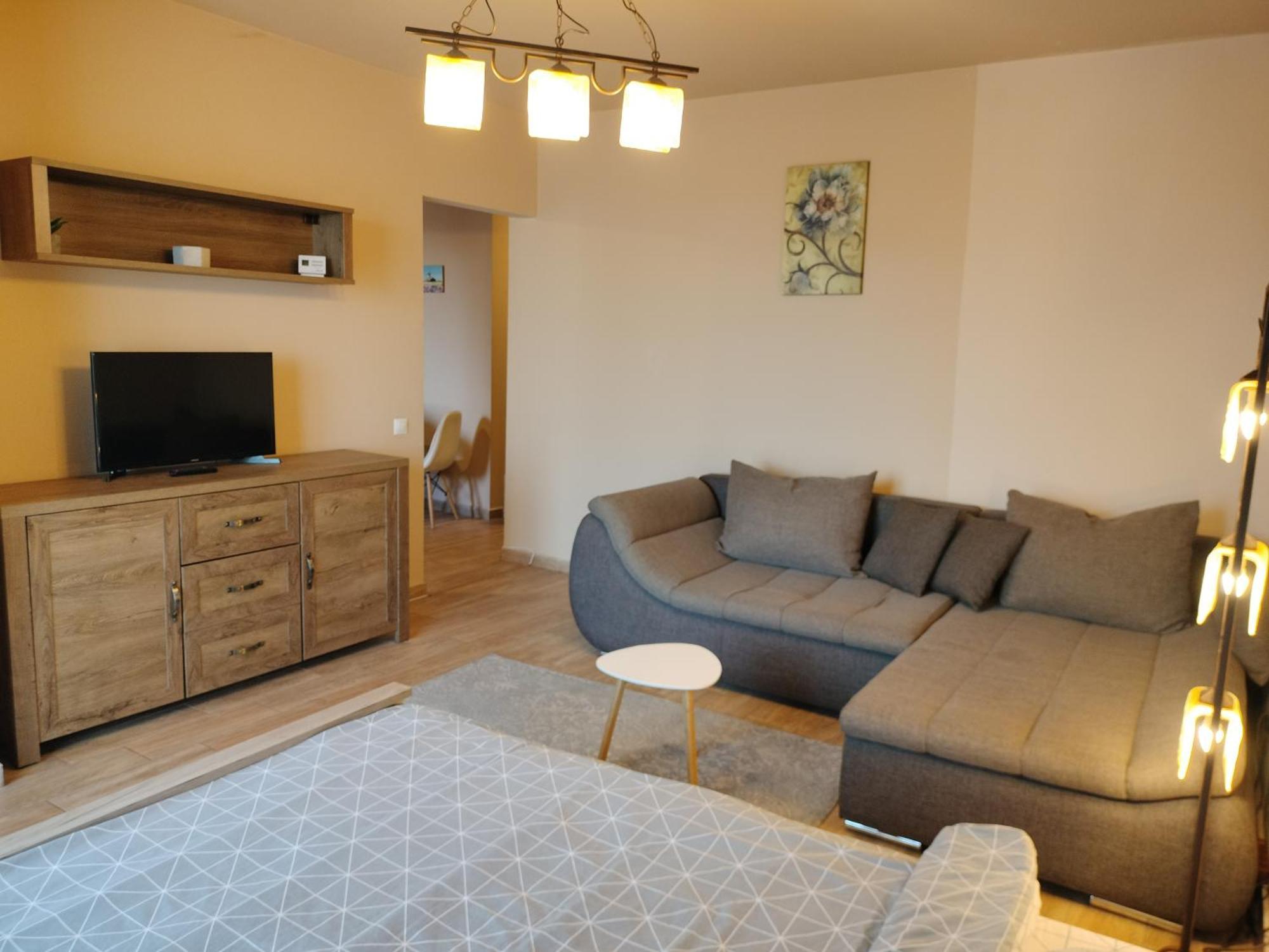 Central Apartment In Mihai Viteazu Square 클루지나포카 외부 사진